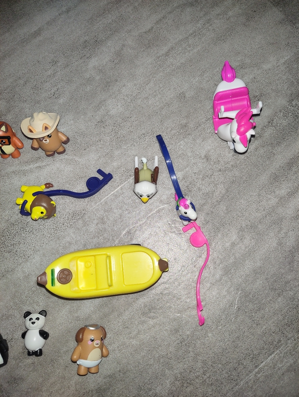 Kids Toy Lot Mini Figures Animals McDonalds Toys Unicorn Panda Banana Car Bundle - Picture 3 of 3